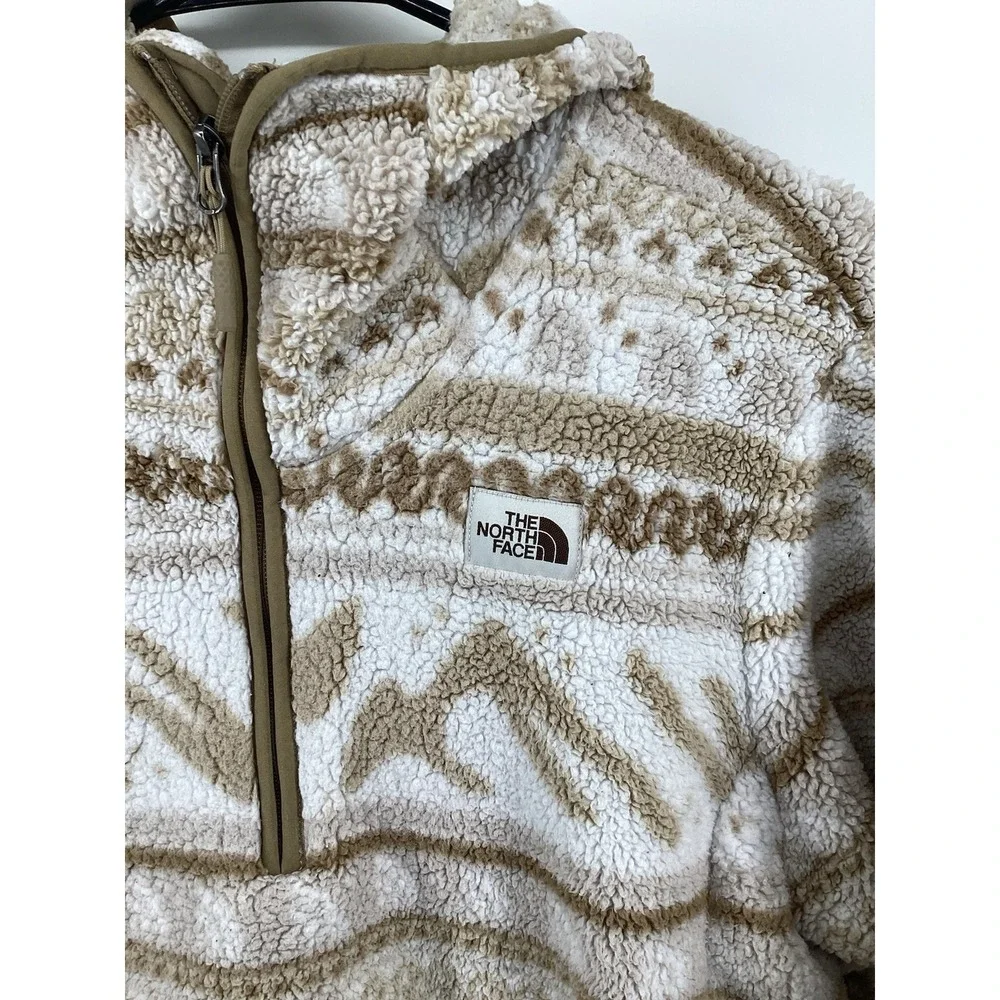 Men's The North Face Camps hire Sherpa 1/4‎ Zip Hooded Pullover Medium